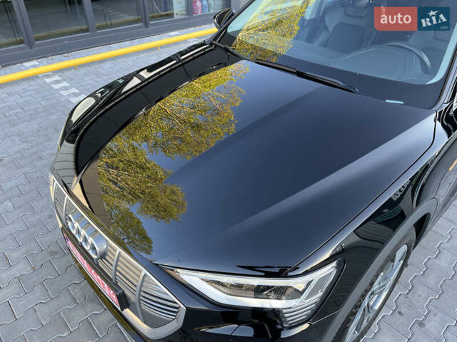 Чорний Ауді E-Tron, об'ємом двигуна 0 л та пробігом 81 тис. км за 26500 $, фото 73 на Automoto.ua