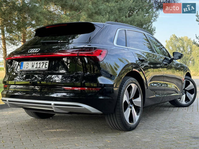 Чорний Ауді E-Tron, об'ємом двигуна 0 л та пробігом 170 тис. км за 28800 $, фото 12 на Automoto.ua