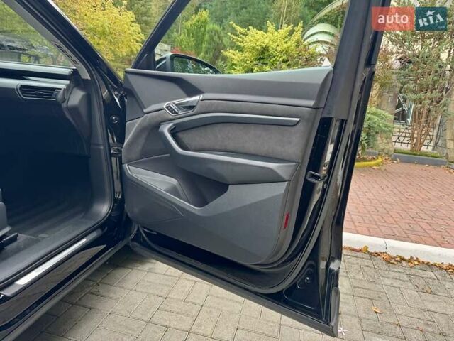 Чорний Ауді E-Tron, об'ємом двигуна 0 л та пробігом 159 тис. км за 24500 $, фото 96 на Automoto.ua