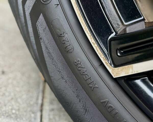 Черный Ауди E-Tron, объемом двигателя 0 л и пробегом 159 тыс. км за 24000 $, фото 19 на Automoto.ua