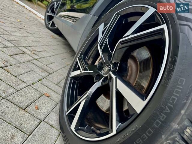 Черный Ауди E-Tron, объемом двигателя 0 л и пробегом 159 тыс. км за 24000 $, фото 63 на Automoto.ua