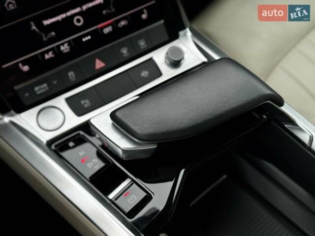 Ауди E-Tron 2020 в Житомире на Automoto.ua Черный Ауди E-Tron, объемом двигателя 0 л и пробегом 120 тыс. км за 21999 $, фото 36 на Automoto.ua