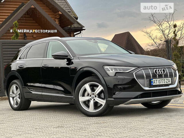 Чорний Ауді E-Tron, об'ємом двигуна 0 л та пробігом 71 тис. км за 34000 $, фото 7 на Automoto.ua