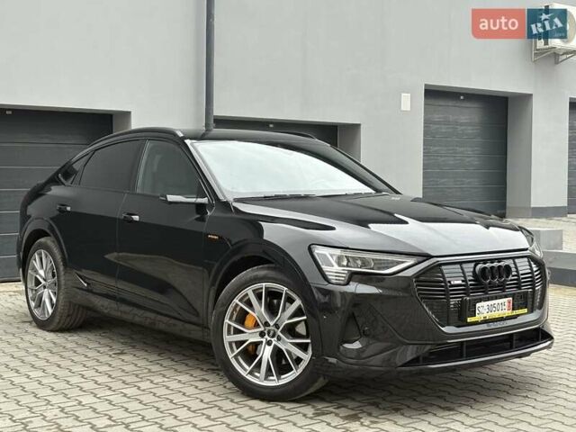 Черный Ауди E-Tron, объемом двигателя 0 л и пробегом 105 тыс. км за 35990 $, фото 4 на Automoto.ua
