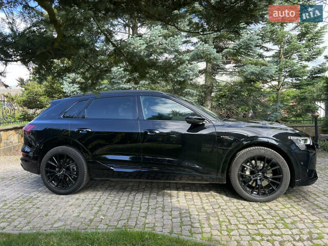 Черный Ауди E-Tron, объемом двигателя 0 л и пробегом 133 тыс. км за 28000 $, фото 9 на Automoto.ua