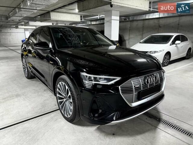 Чорний Ауді E-Tron, об'ємом двигуна 0 л та пробігом 95 тис. км за 30900 $, фото 16 на Automoto.ua