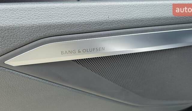 Черный Ауди E-Tron, объемом двигателя 0 л и пробегом 138 тыс. км за 29900 $, фото 42 на Automoto.ua