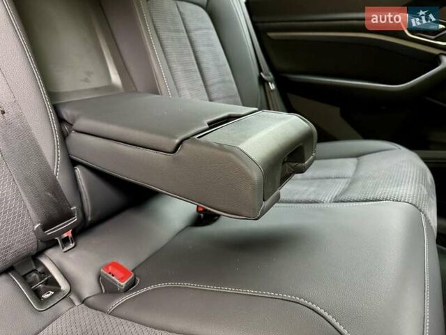 Черный Ауди E-Tron, объемом двигателя 0 л и пробегом 159 тыс. км за 24000 $, фото 119 на Automoto.ua