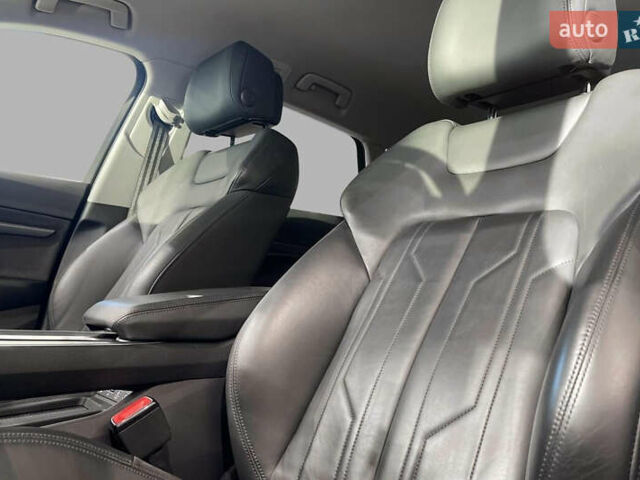 Черный Ауди E-Tron, объемом двигателя 0 л и пробегом 125 тыс. км за 21700 $, фото 22 на Automoto.ua