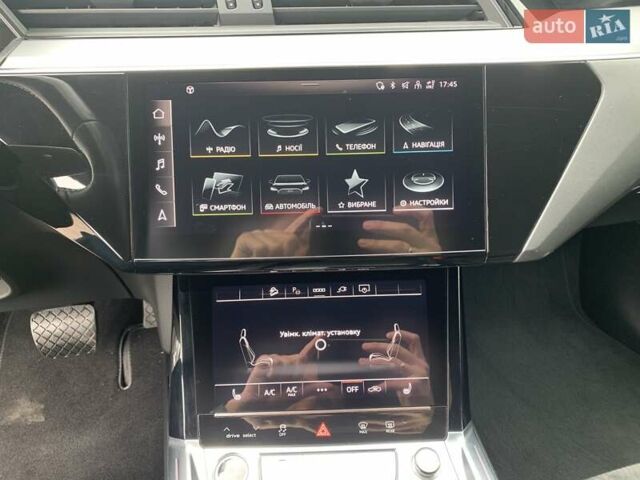 Ауди E-Tron 2020 в Львове на Automoto.ua Черный Ауди E-Tron, объемом двигателя 0 л и пробегом 86 тыс. км за 28609 $, фото 24 на Automoto.ua