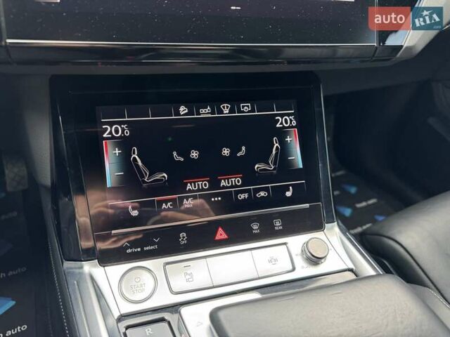 Черный Ауди E-Tron, объемом двигателя 0 л и пробегом 85 тыс. км за 30900 $, фото 24 на Automoto.ua