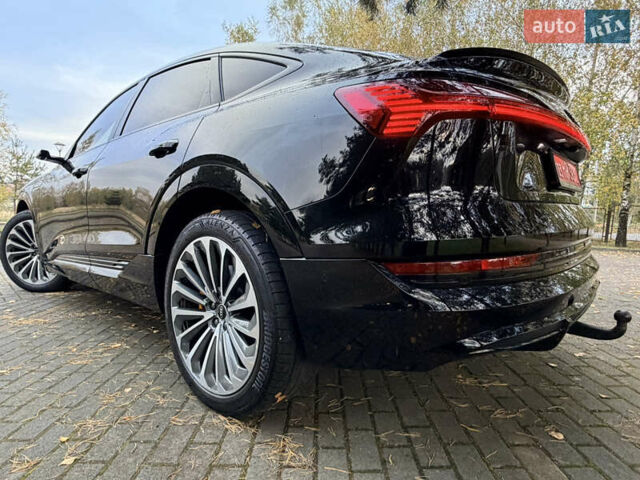 Черный Ауди E-Tron, объемом двигателя 0 л и пробегом 155 тыс. км за 33300 $, фото 14 на Automoto.ua