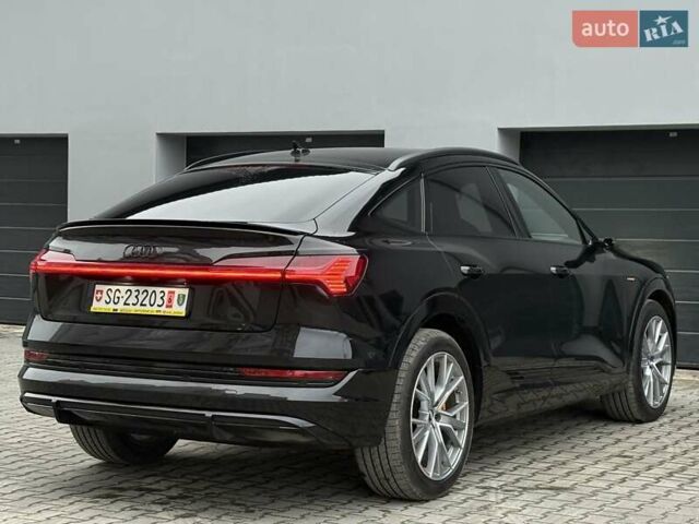 Черный Ауди E-Tron, объемом двигателя 0 л и пробегом 105 тыс. км за 35990 $, фото 10 на Automoto.ua