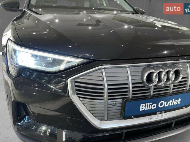 Черный Ауди E-Tron, объемом двигателя 0 л и пробегом 125 тыс. км за 21700 $, фото 3 на Automoto.ua