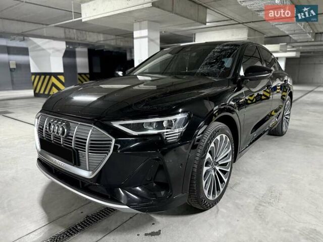 Чорний Ауді E-Tron, об'ємом двигуна 0 л та пробігом 95 тис. км за 30900 $, фото 1 на Automoto.ua