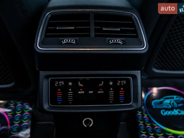 Чорний Ауді E-Tron, об'ємом двигуна 0 л та пробігом 75 тис. км за 29900 $, фото 64 на Automoto.ua