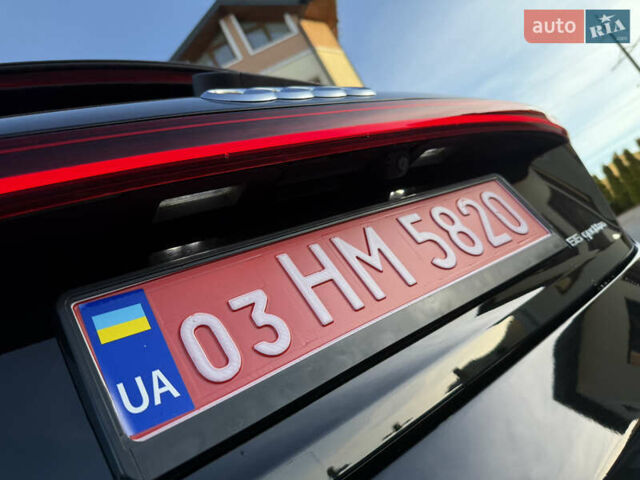 Чорний Ауді E-Tron, об'ємом двигуна 0 л та пробігом 150 тис. км за 26999 $, фото 48 на Automoto.ua