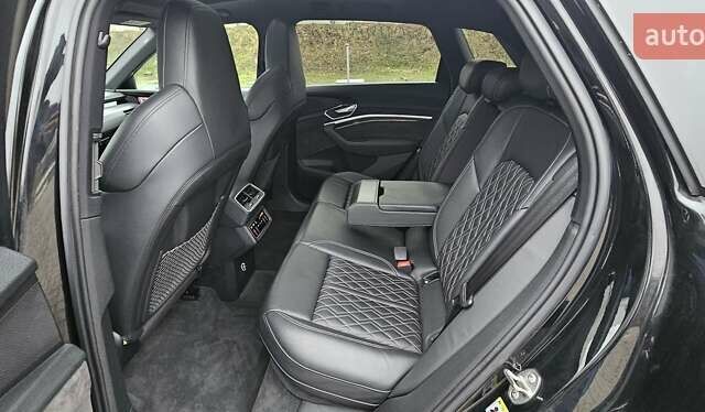 Чорний Ауді E-Tron, об'ємом двигуна 0 л та пробігом 120 тис. км за 33500 $, фото 102 на Automoto.ua