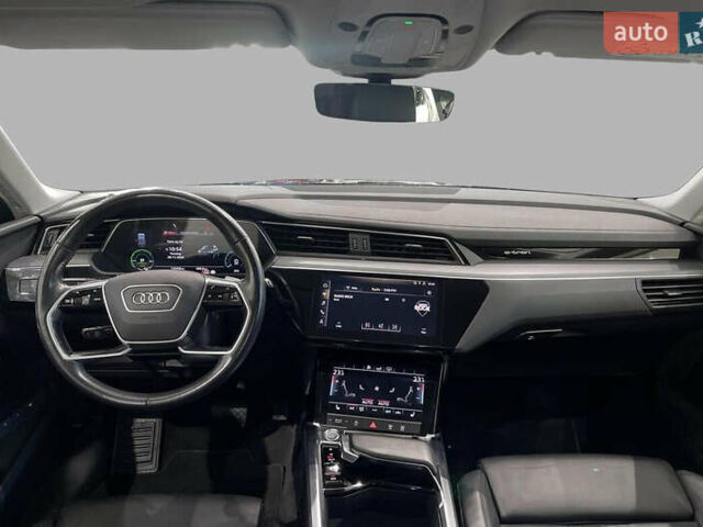Черный Ауди E-Tron, объемом двигателя 0 л и пробегом 125 тыс. км за 21700 $, фото 9 на Automoto.ua