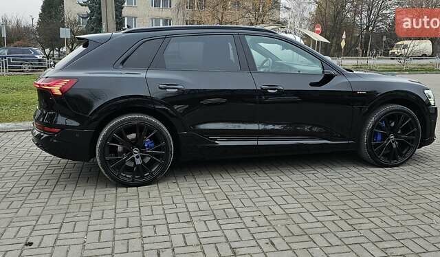 Чорний Ауді E-Tron, об'ємом двигуна 0 л та пробігом 120 тис. км за 33500 $, фото 38 на Automoto.ua