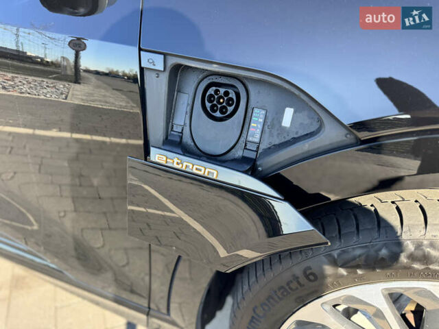 Черный Ауди E-Tron, объемом двигателя 0 л и пробегом 126 тыс. км за 27500 $, фото 22 на Automoto.ua