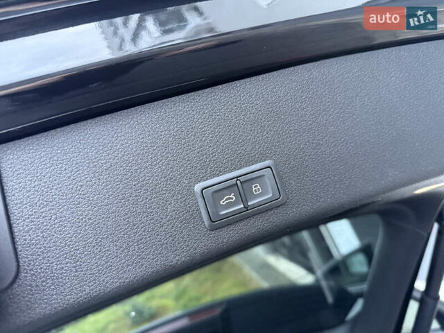 Черный Ауди E-Tron, объемом двигателя 0 л и пробегом 150 тыс. км за 27499 $, фото 88 на Automoto.ua