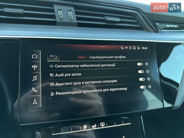 Ауди E-Tron 2020 в Ужгороде на Automoto.ua Черный Ауди E-Tron, объемом двигателя 0 л и пробегом 73 тыс. км за 26200 $, фото 15 на Automoto.ua