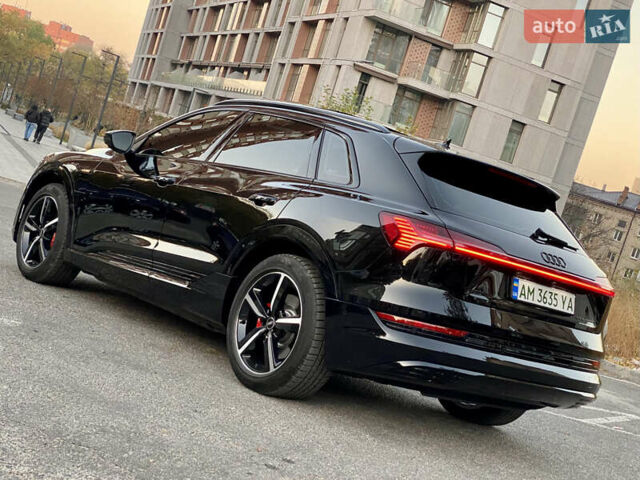 Черный Ауди E-Tron, объемом двигателя 0 л и пробегом 65 тыс. км за 29900 $, фото 48 на Automoto.ua