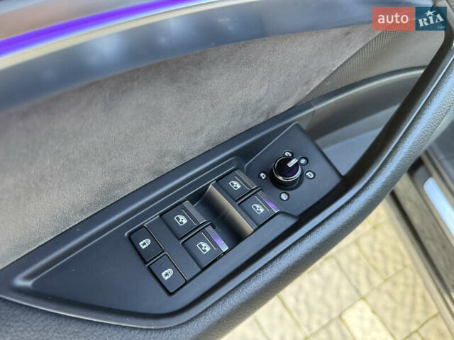 Чорний Ауді E-Tron, об'ємом двигуна 0 л та пробігом 150 тис. км за 25900 $, фото 70 на Automoto.ua