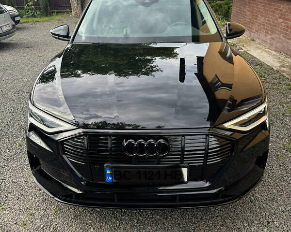 Ауді E-Tron 2020 у Львові на Automoto.ua Чорний Ауді E-Tron, об'ємом двигуна 0 л та пробігом 78 тис. км за 30999 $, фото 2 на Automoto.ua