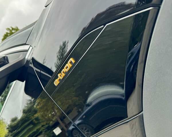 Черный Ауди E-Tron, объемом двигателя 0 л и пробегом 159 тыс. км за 24000 $, фото 22 на Automoto.ua