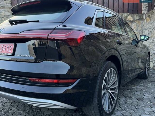 Чорний Ауді E-Tron, об'ємом двигуна 0 л та пробігом 253 тис. км за 24200 $, фото 11 на Automoto.ua