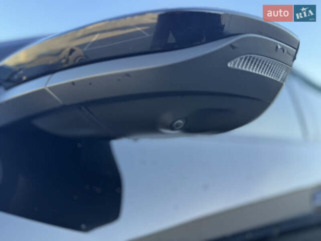 Чорний Ауді E-Tron, об'ємом двигуна 0 л та пробігом 155 тис. км за 29499 $, фото 21 на Automoto.ua