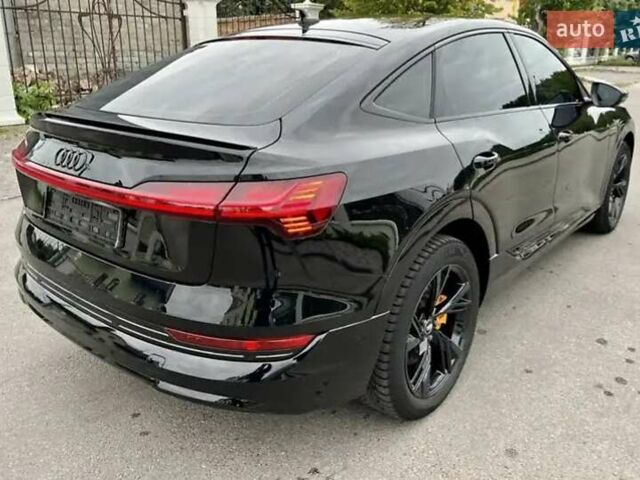 Черный Ауди E-Tron, объемом двигателя 0 л и пробегом 59 тыс. км за 33500 $, фото 13 на Automoto.ua