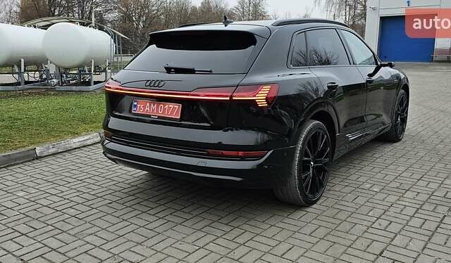 Чорний Ауді E-Tron, об'ємом двигуна 0 л та пробігом 120 тис. км за 33500 $, фото 32 на Automoto.ua