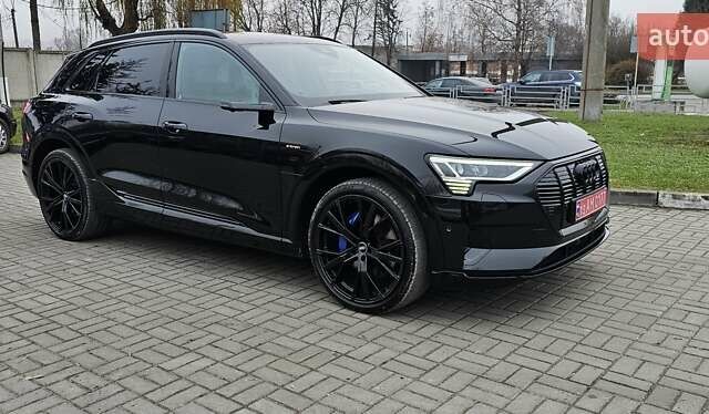 Чорний Ауді E-Tron, об'ємом двигуна 0 л та пробігом 120 тис. км за 33500 $, фото 39 на Automoto.ua
