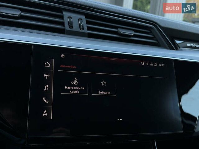 Ауди E-Tron 2020 в Тернополе на Automoto.ua Черный Ауди E-Tron, объемом двигателя 0 л и пробегом 161 тыс. км за 29400 $, фото 65 на Automoto.ua