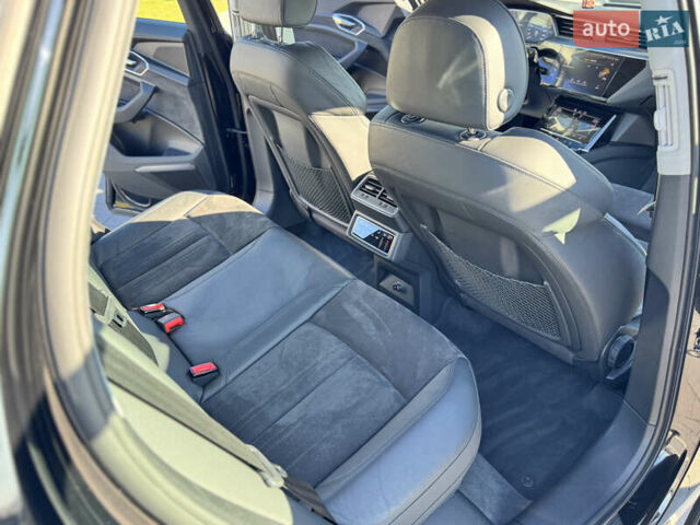 Черный Ауди E-Tron, объемом двигателя 0 л и пробегом 126 тыс. км за 27500 $, фото 23 на Automoto.ua