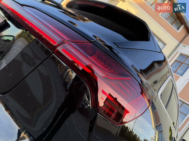 Чорний Ауді E-Tron, об'ємом двигуна 0 л та пробігом 150 тис. км за 25900 $, фото 60 на Automoto.ua