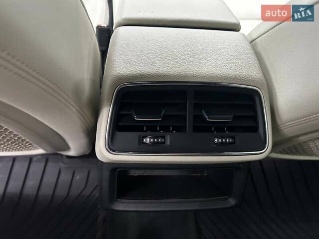 Чорний Ауді E-Tron, об'ємом двигуна 0 л та пробігом 148 тис. км за 26000 $, фото 10 на Automoto.ua