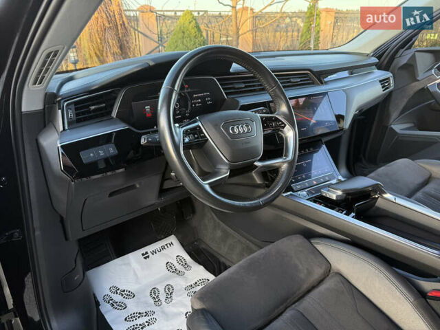 Чорний Ауді E-Tron, об'ємом двигуна 0 л та пробігом 150 тис. км за 25900 $, фото 67 на Automoto.ua