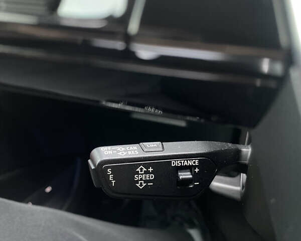 Черный Ауди E-Tron, объемом двигателя 0 л и пробегом 146 тыс. км за 31900 $, фото 35 на Automoto.ua