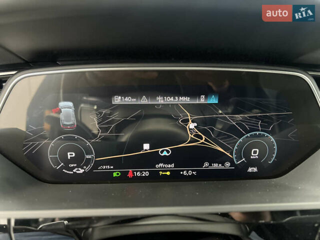 Чорний Ауді E-Tron, об'ємом двигуна 0 л та пробігом 76 тис. км за 31500 $, фото 11 на Automoto.ua