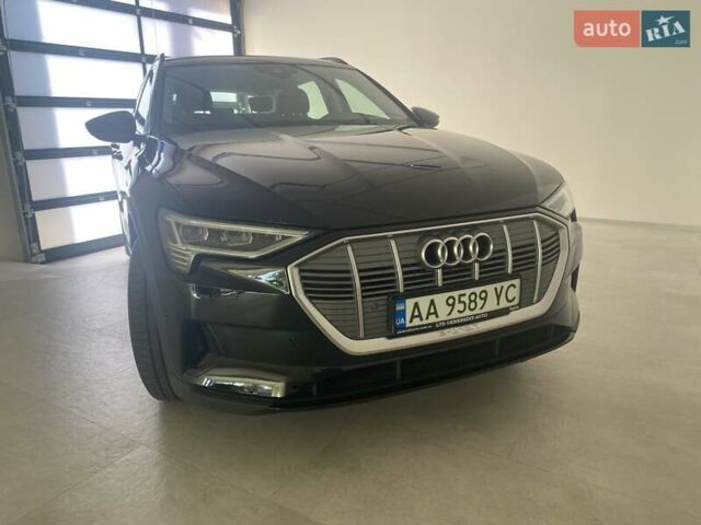 Черный Ауди E-Tron, объемом двигателя 0 л и пробегом 40 тыс. км за 29800 $, фото 1 на Automoto.ua