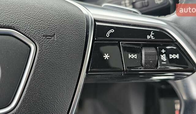 Чорний Ауді E-Tron, об'ємом двигуна 0 л та пробігом 120 тис. км за 33500 $, фото 75 на Automoto.ua