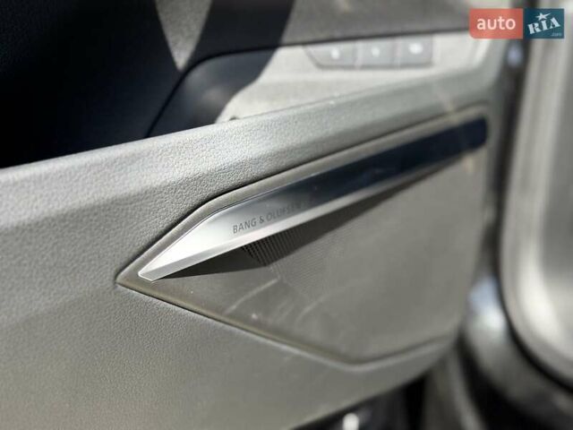 Ауді E-Tron 2020 у Києві на Automoto.ua Чорний Ауді E-Tron, об'ємом двигуна 0 л та пробігом 44 тис. км за 35999 $, фото 37 на Automoto.ua