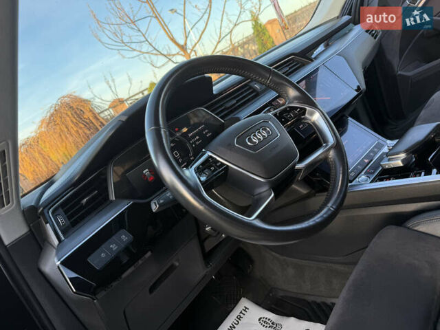 Чорний Ауді E-Tron, об'ємом двигуна 0 л та пробігом 150 тис. км за 26999 $, фото 73 на Automoto.ua