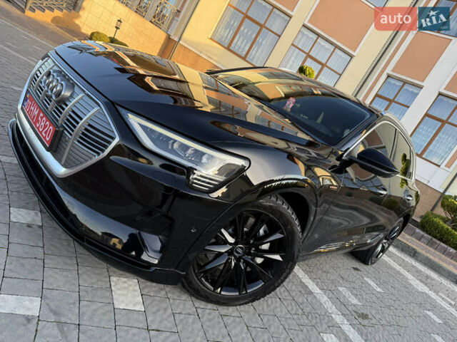 Чорний Ауді E-Tron, об'ємом двигуна 0 л та пробігом 150 тис. км за 26999 $, фото 29 на Automoto.ua