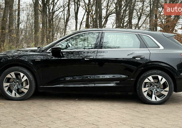 Черный Ауди E-Tron, объемом двигателя 0 л и пробегом 146 тыс. км за 27500 $, фото 9 на Automoto.ua