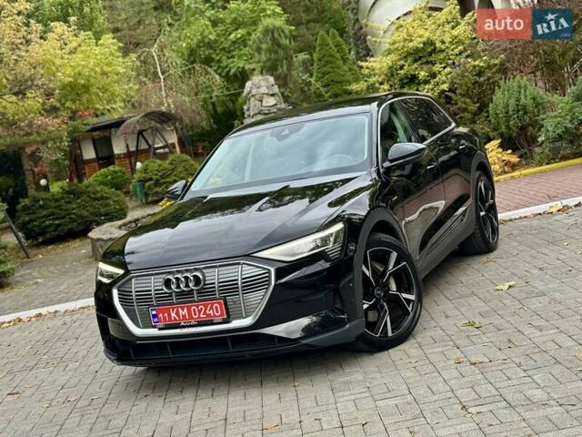 Чорний Ауді E-Tron, об'ємом двигуна 0 л та пробігом 159 тис. км за 24500 $, фото 31 на Automoto.ua